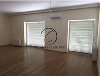 תמונת חאלנדרי, אתונה למכירה (2)