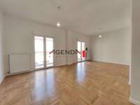 תמונת קיפסלי, אתונה למכירה