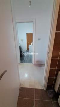 Image 8 of 12