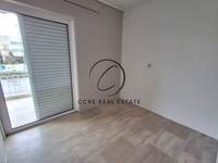 תמונת אגיה פארסקבי, אתונה למכירה (2)