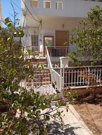 תמונת גליפדה, אתונה למכירה (3)