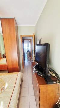 Image 16 of 25