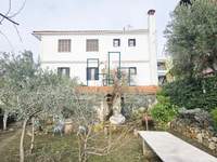 Image 21 of 25