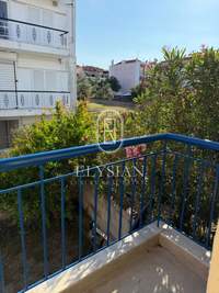 תמונת סטודיו, קסנדרה למכירה (4)