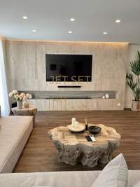 תמונת ווליאגמני, וארי - וולה -ווליאגמני, אתונה למכירה