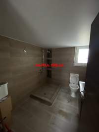 Image 7 of 22