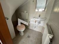 Image 12 of 25