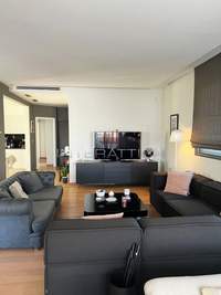 תמונת וולה, וארי - וולה -ווליאגמני, אתונה למכירה (2)