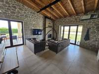 תמונת בית פרטי, נאפפליו למכירה (2)