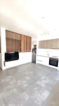 תמונת סטודיו, יאניצון, סלוניקי למכירה (1)