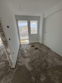 Image 6 of 16