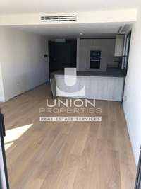 תמונת גליפדה, אתונה למכירה (2)