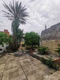 Image 6 of 25