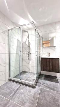 תמונת סטודיו, ברדאריס - כיכר הדמוקרטיה, רשות מקומית סלוניקי למכירה (3)