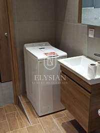 Image 10 of 11