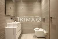 Image 11 of 16