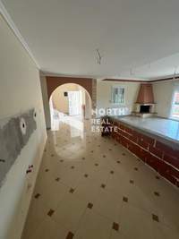 Image 17 of 25