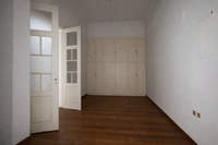 תמונת ספוליה, רשות מקומית אתונה למכירה (3)