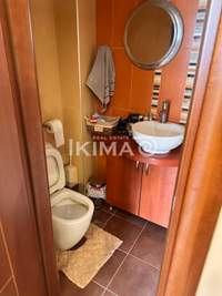Image 10 of 25