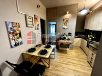 Neos Kosmos, Athens for sale