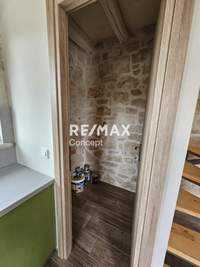 Image 20 of 24