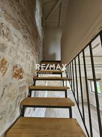 Image 18 of 24