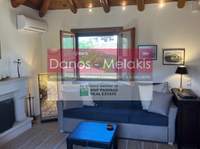 תמונת אפוקורנס, כרתים למכירה (4)