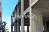 תמונת בניין, תרמיקוס למכירה (2)