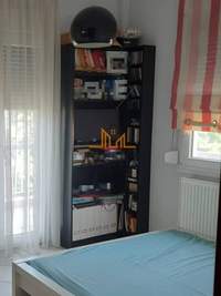 Image 10 of 21