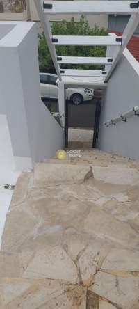 Image 10 of 14