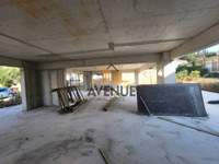 Image 15 of 25