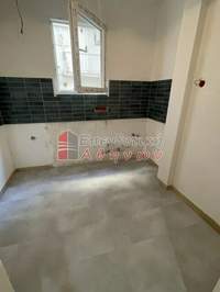 Image 10 of 25