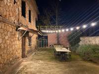 תמונת קיפיסיה, אתונה למכירה (4)