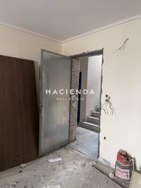 Image 8 of 14