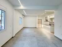 תמונת פנגרטי, אתונה למכירה