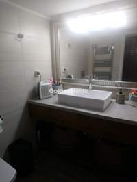 Image 10 of 13