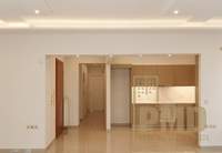 תמונת גליפדה, אתונה למכירה