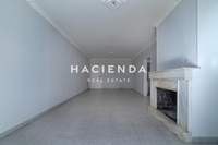 תמונת אלימוס, אתונה למכירה (2)