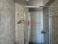 תמונת גליפדה, אתונה למכירה (2)