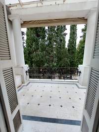 Image 13 of 18