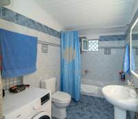 Image 14 of 25