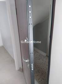Image 10 of 12