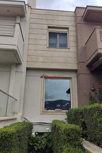 תמונת סרוניקוס, אתונה למכירה (2)