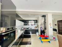 תמונת בניין, פראמה, אתונה למכירה (2)