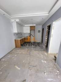 תמונת סטודיו, טומבה עילית, סלוניקי למכירה (3)