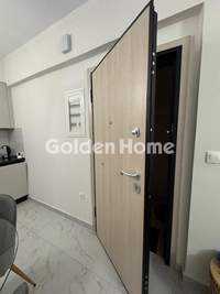 Image 11 of 13