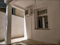 תמונת אקסרחיה, אתונה למכירה (2)