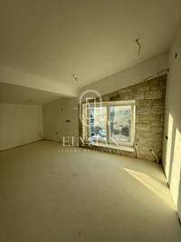 Image 6 of 25