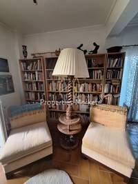 תמונת בית, סרוניקוס למכירה (2)