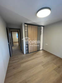 תמונת מרקו פולו, אתונה למכירה (2)